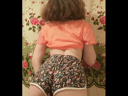 ❤️ Babi ifanc rhywiol yn tynnu ei siorts ar gamera ❤️❌ Porno atom ni cy.123sex.ru ﹏